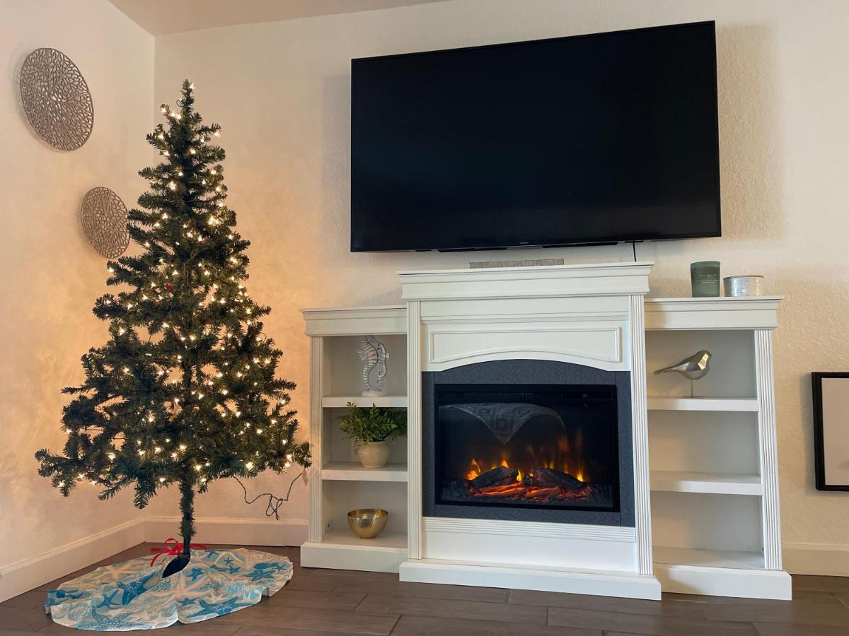 Beautiful Bright & Sparkling 2Bed 1Bath Beach Retreat - Unit 212 Cocoa Beach Extérieur photo